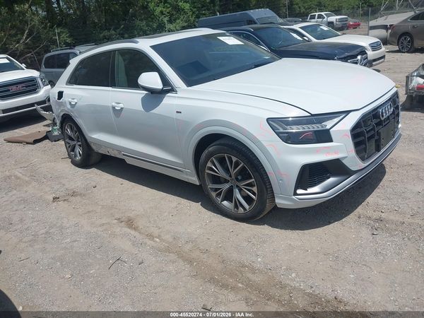2020 AUDI Q8