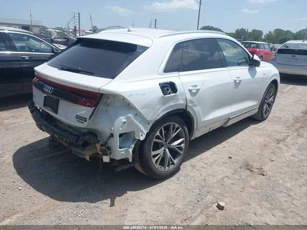 2020 AUDI Q8