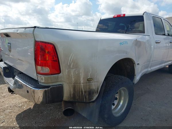 2017 RAM 3500 TRADESMAN  4X4 8' BOX