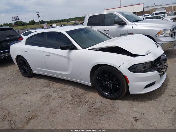 2018 DODGE CHARGER SXT RWD