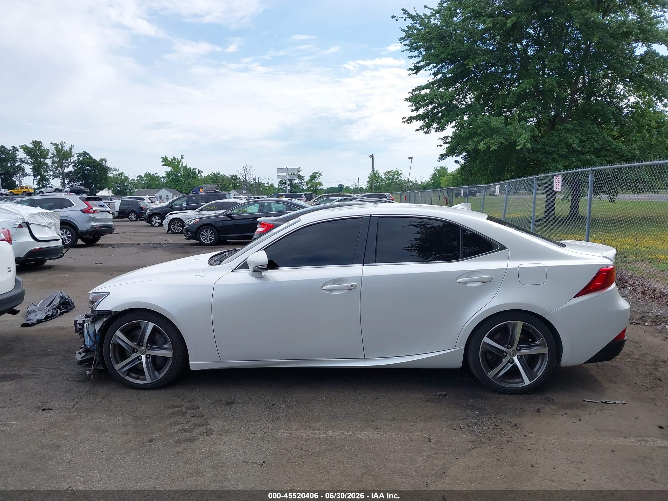 2018 LEXUS IS 300
