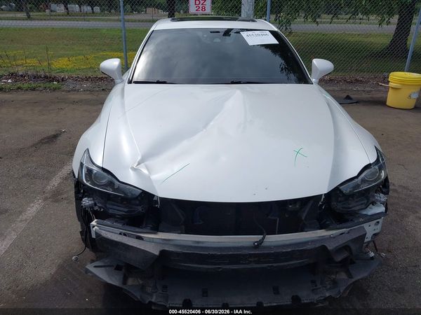 2018 LEXUS IS 300