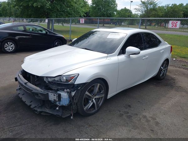2018 LEXUS IS 300