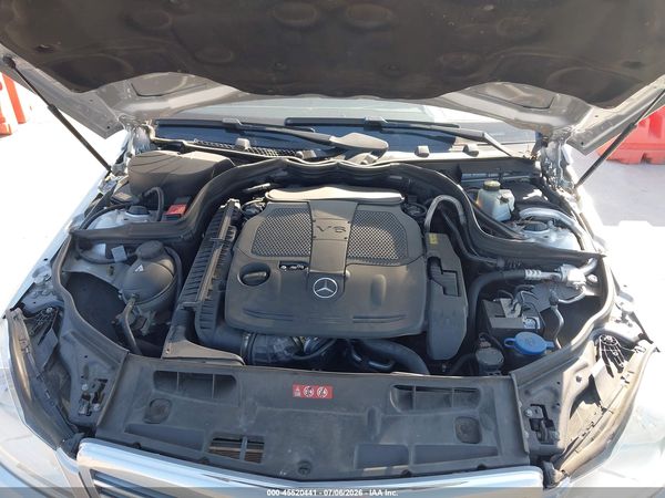 2014 MERCEDES-BENZ C 300 LUXURY 4MATIC