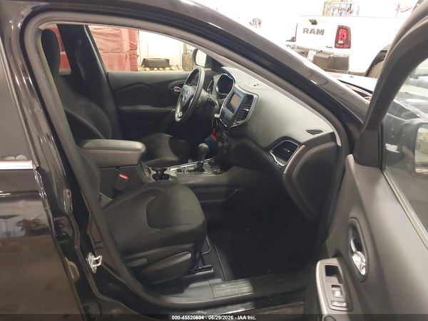 2019 JEEP CHEROKEE LATITUDE 4X4