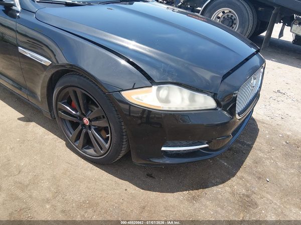 2015 JAGUAR XJ
