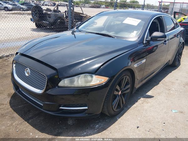 2015 JAGUAR XJ