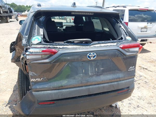 2021 TOYOTA RAV4 XLE HYBRID