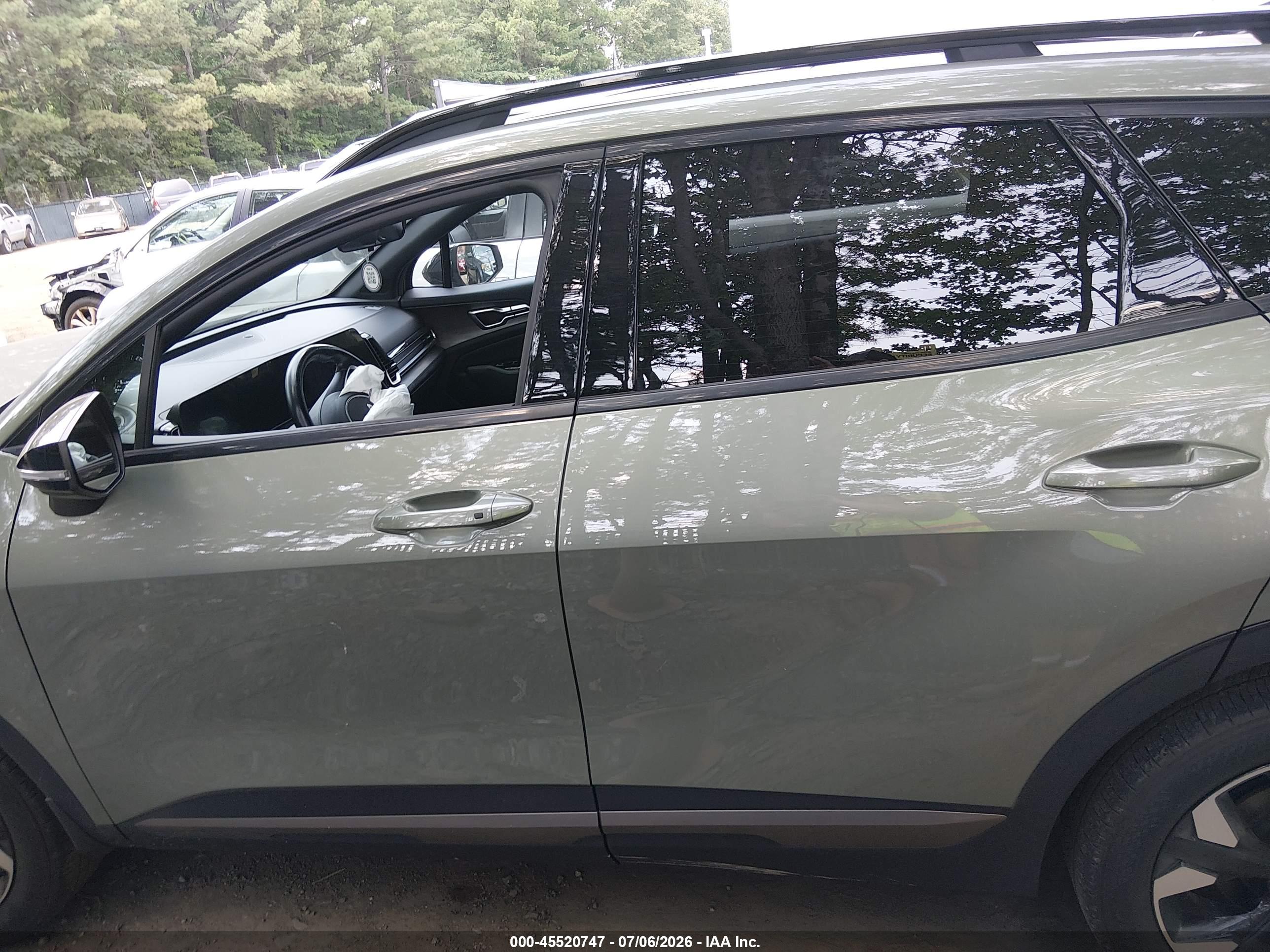 2024 KIA SPORTAGE X-LINE