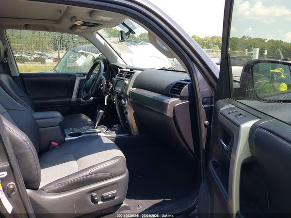 2019 TOYOTA 4RUNNER SR5 PREMIUM