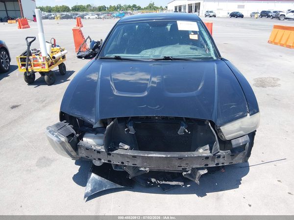 2013 DODGE CHARGER SXT
