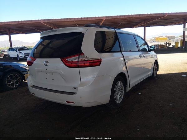 2015 TOYOTA SIENNA XLE PREMIUM 8 PASSENGER