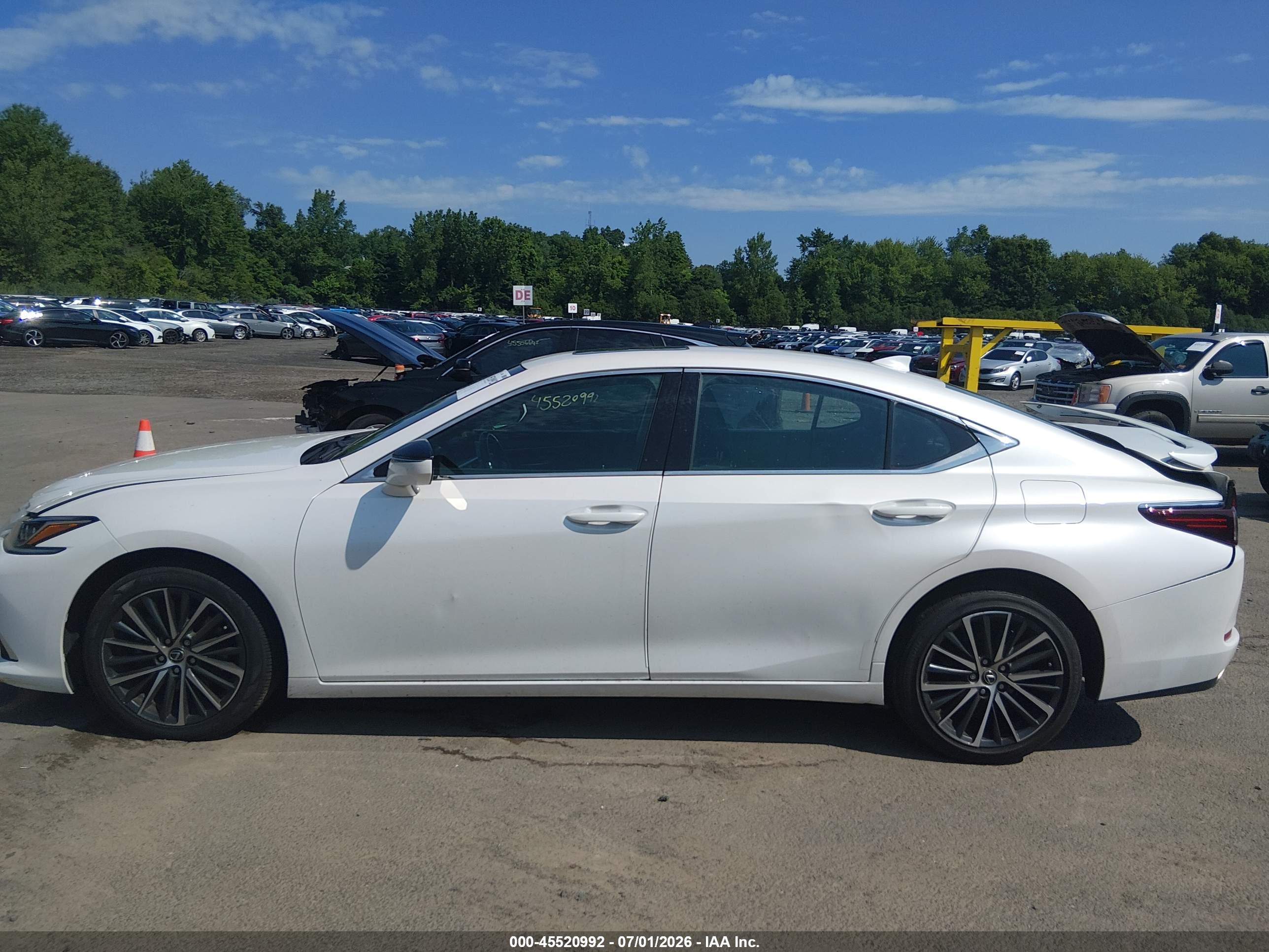 2022 LEXUS ES 350 350 Premium
