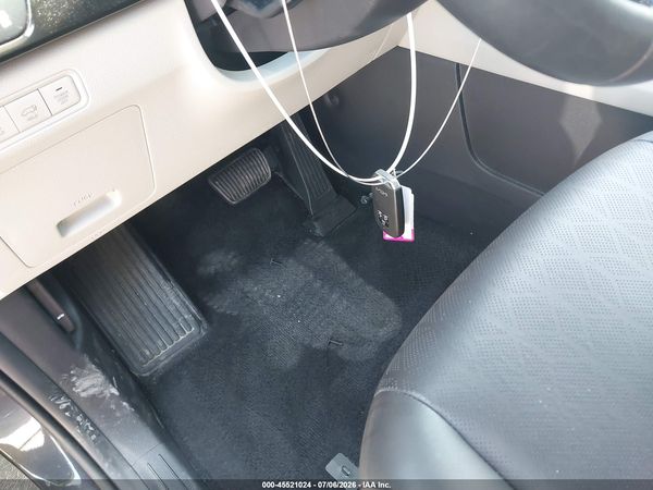 2024 KIA CARNIVAL MPV EX