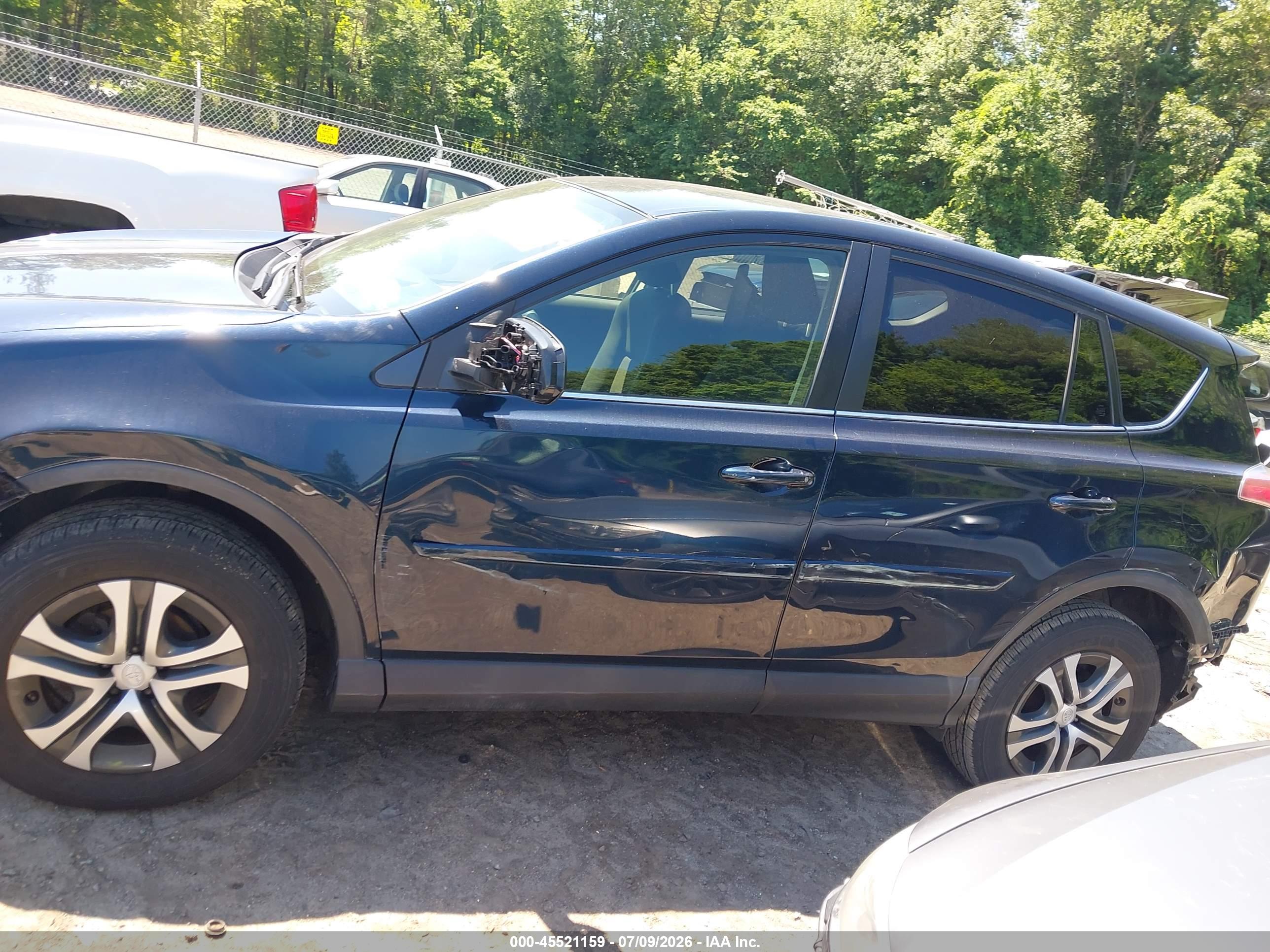 2018 TOYOTA RAV4 LE