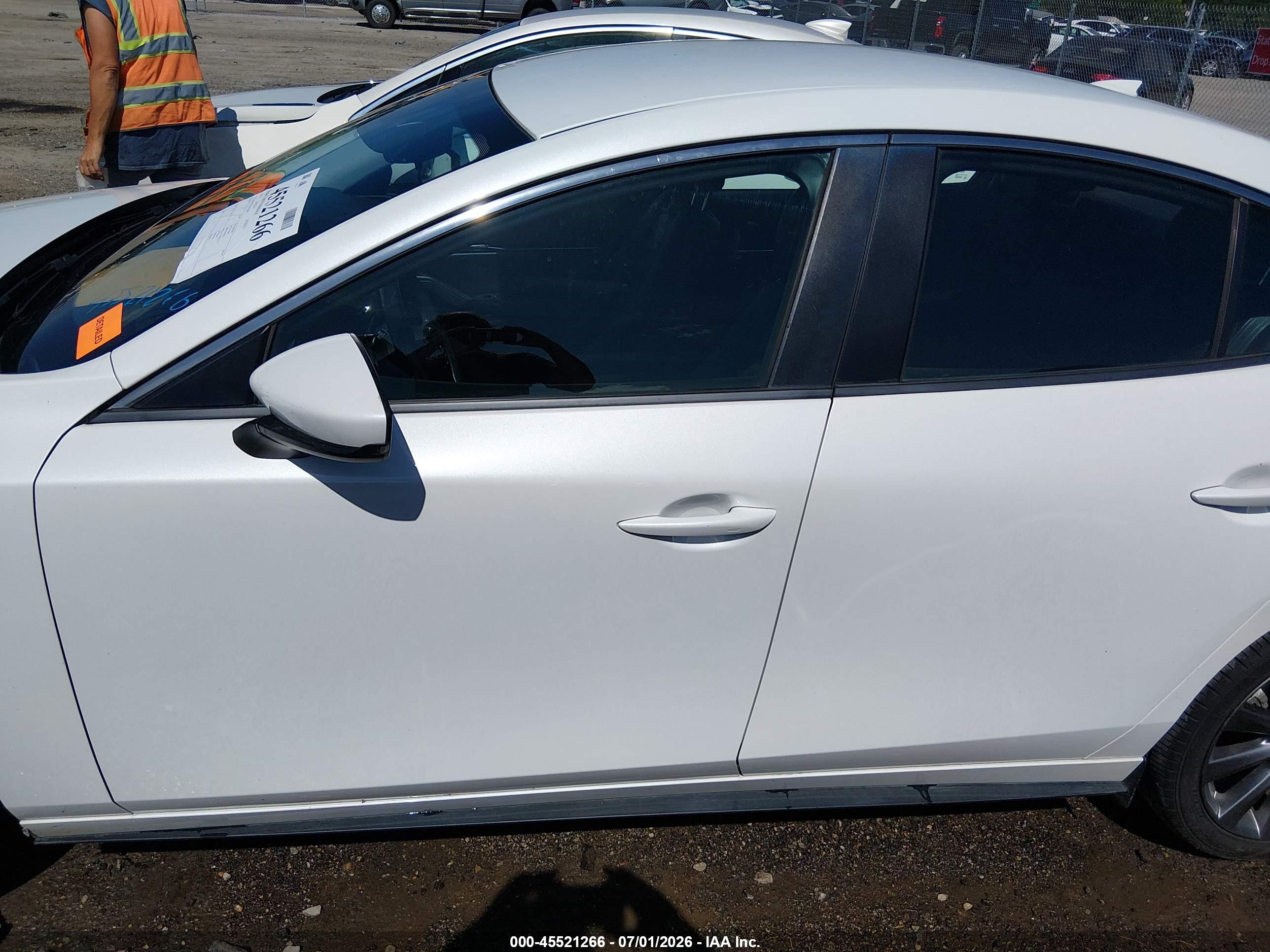 2019 MAZDA MAZDA3 PREFERRED PACKAGE
