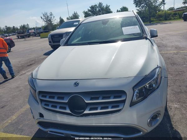 2020 MERCEDES-BENZ GLA 250 GLA250