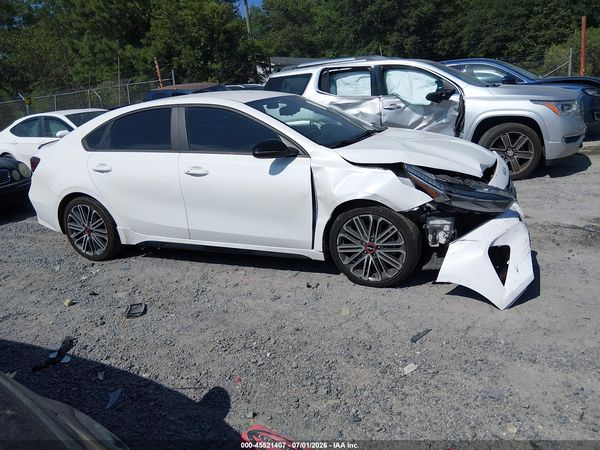 2022 KIA FORTE GT