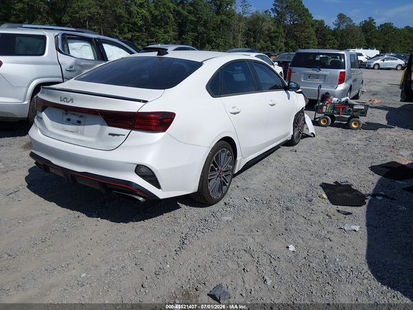 2022 KIA FORTE GT