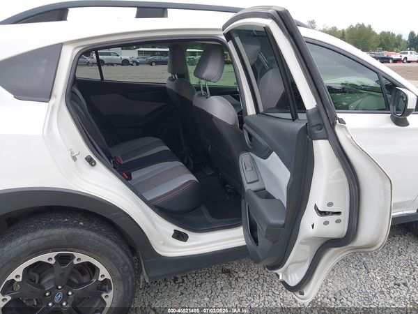 2021 SUBARU CROSSTREK PREMIUM — I8