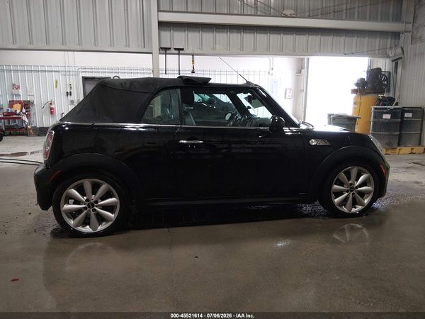 2012 MINI COOPER S