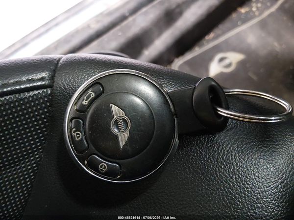 2012 MINI COOPER S
