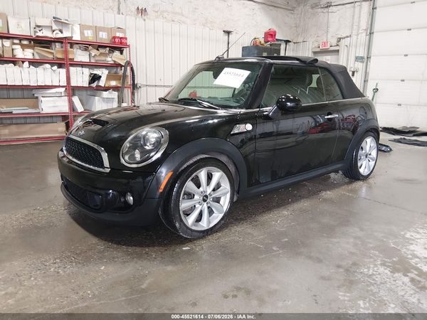 2012 MINI COOPER S