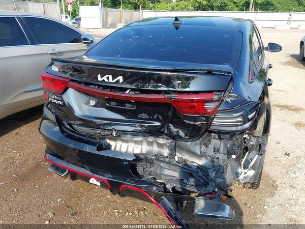 2022 KIA FORTE GT