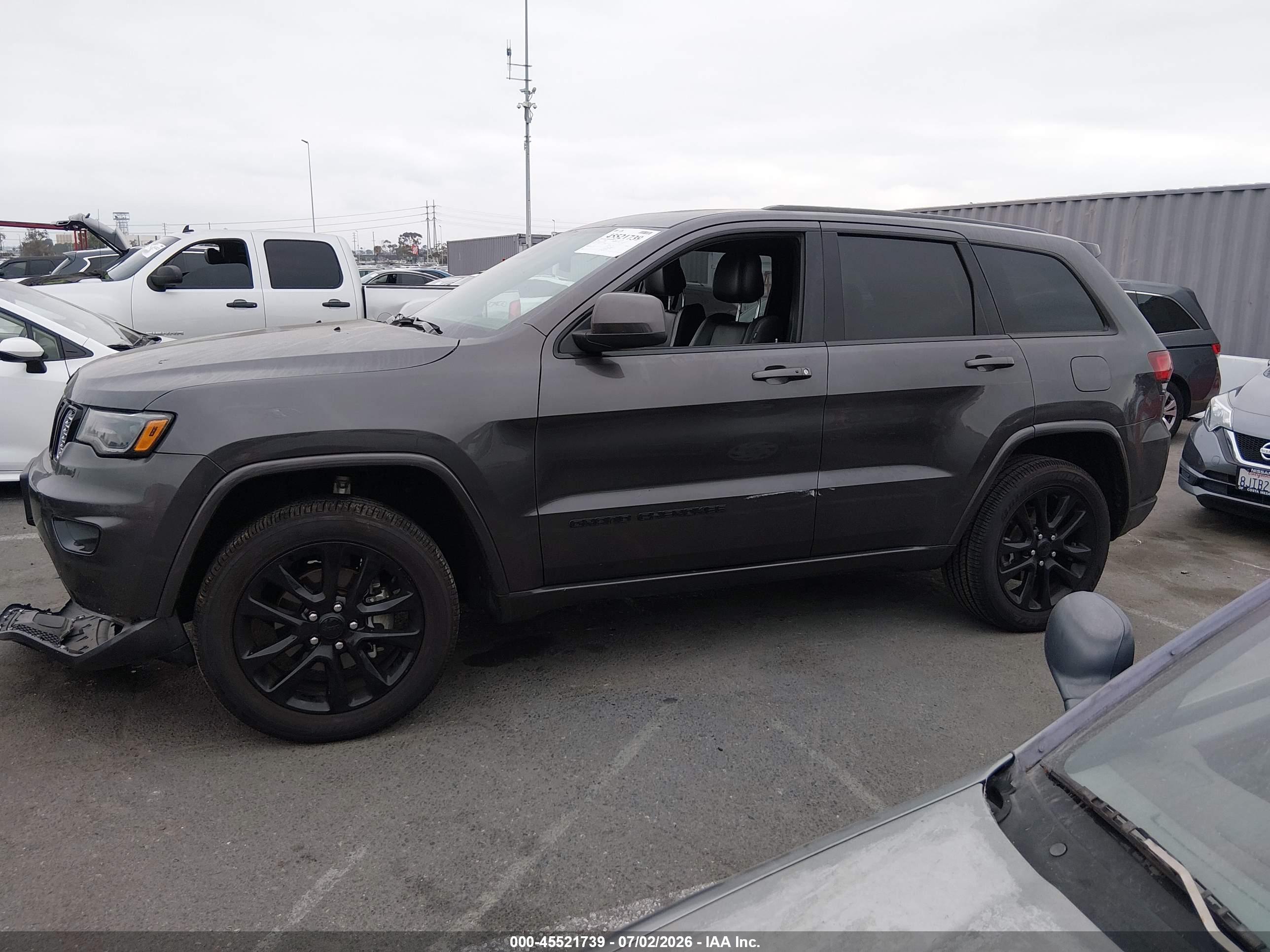 2020 JEEP GRAND CHEROKEE ALTITUDE 4X2