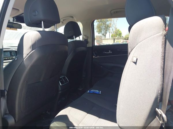 2017 KIA SORENTO 2.4L LX