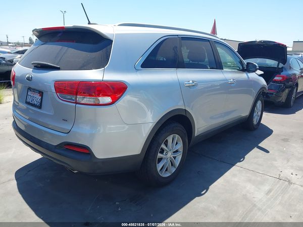 2017 KIA SORENTO 2.4L LX