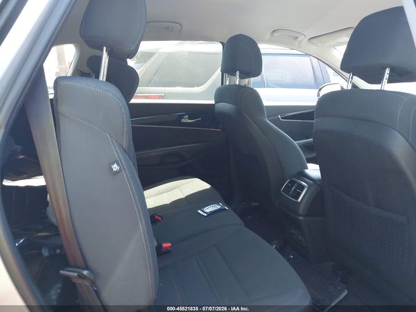 2017 KIA SORENTO 2.4L LX