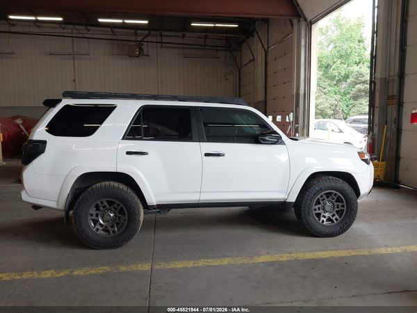 2020 TOYOTA 4RUNNER VENTURE SPECIAL EDITION