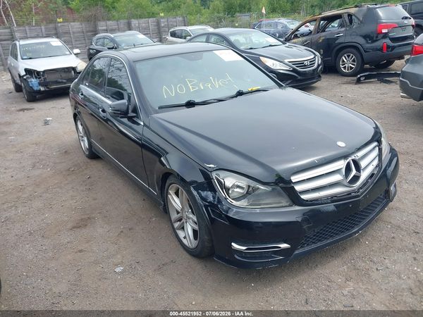 2012 MERCEDES-BENZ C 300 SPORT 4MATIC