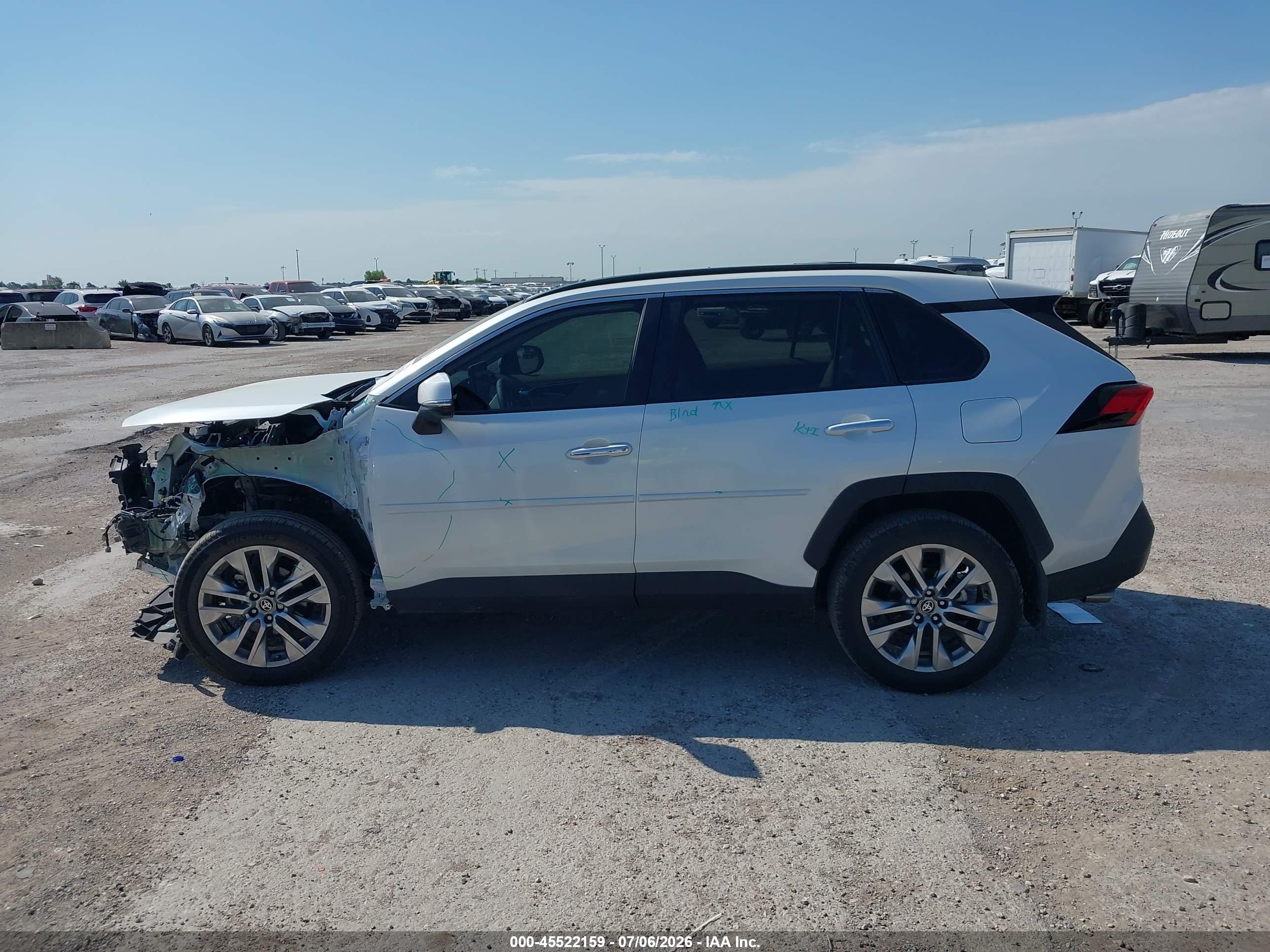 2025 TOYOTA RAV4 LIMITED