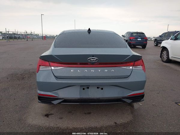 2022 HYUNDAI ELANTRA SEL