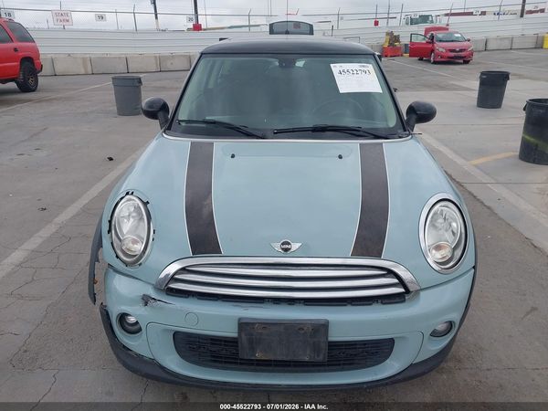 2013 MINI HARDTOP COOPER