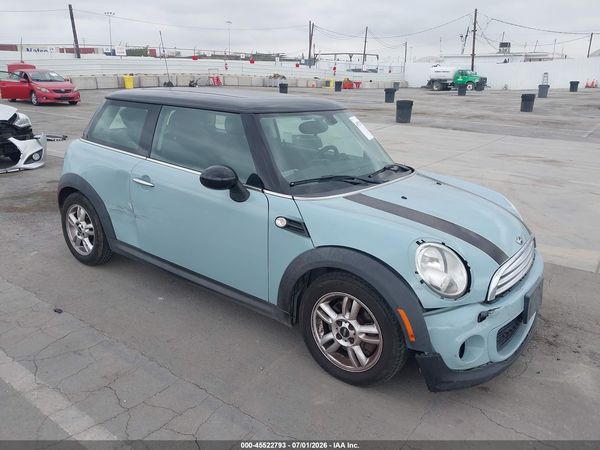 2013 MINI HARDTOP COOPER