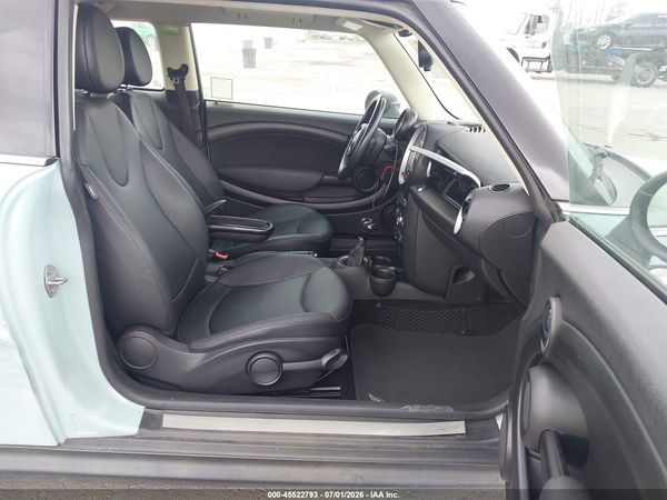 2013 MINI HARDTOP COOPER