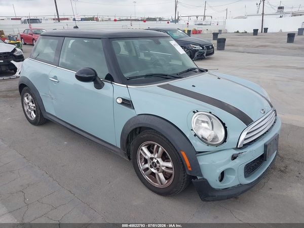 2013 MINI HARDTOP COOPER