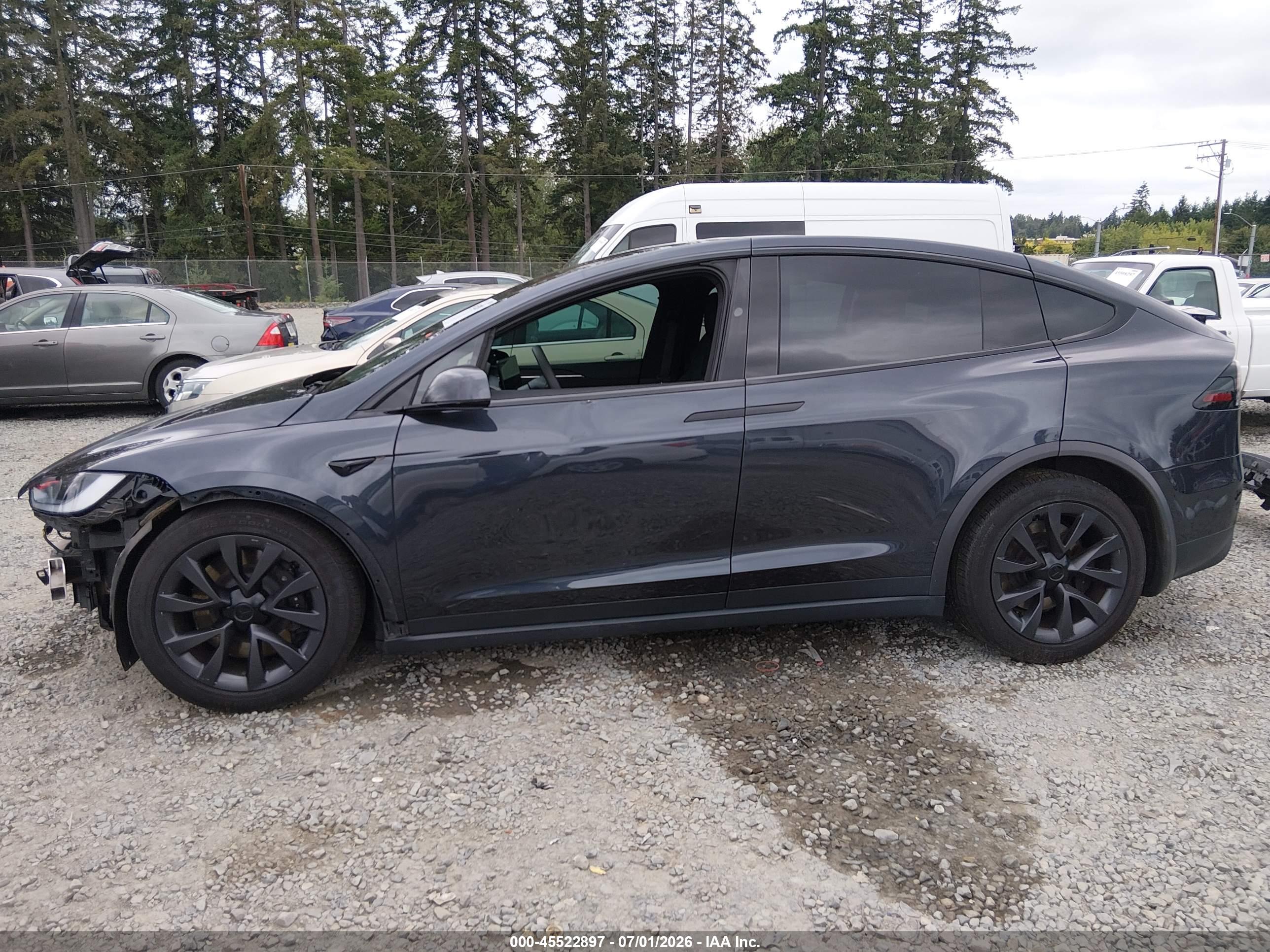 2023 TESLA MODEL X