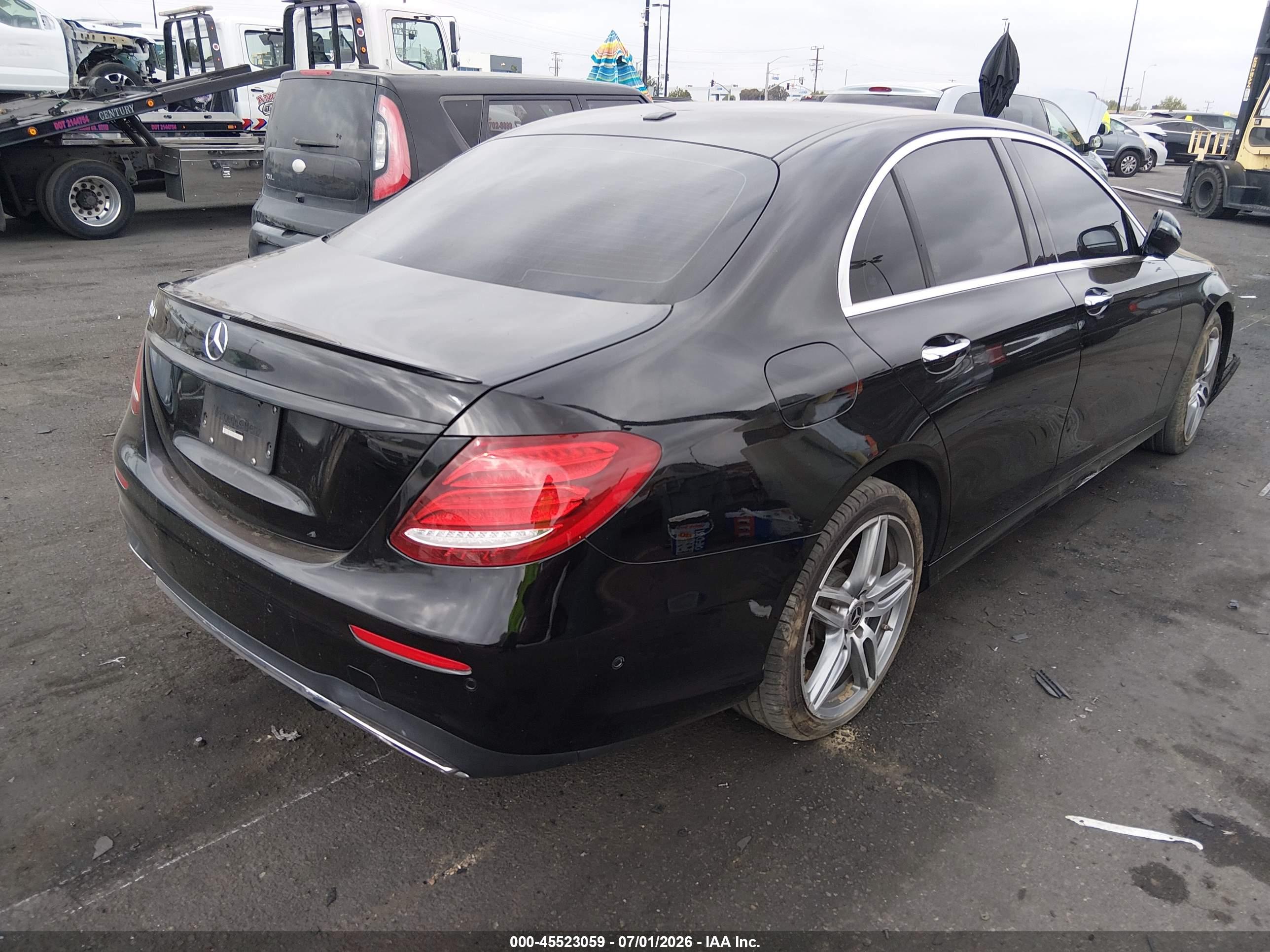 2018 MERCEDES-BENZ E 300 E300