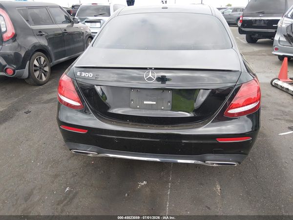 2018 MERCEDES-BENZ E 300 E300