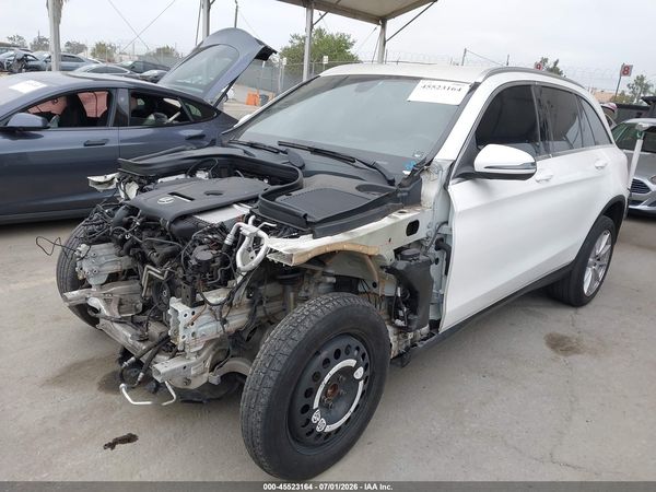 2018 MERCEDES-BENZ GLC 300 GLC300