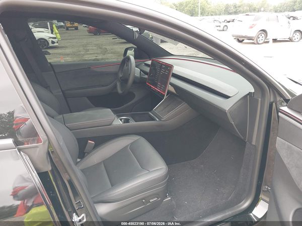 2026 TESLA MODEL Y