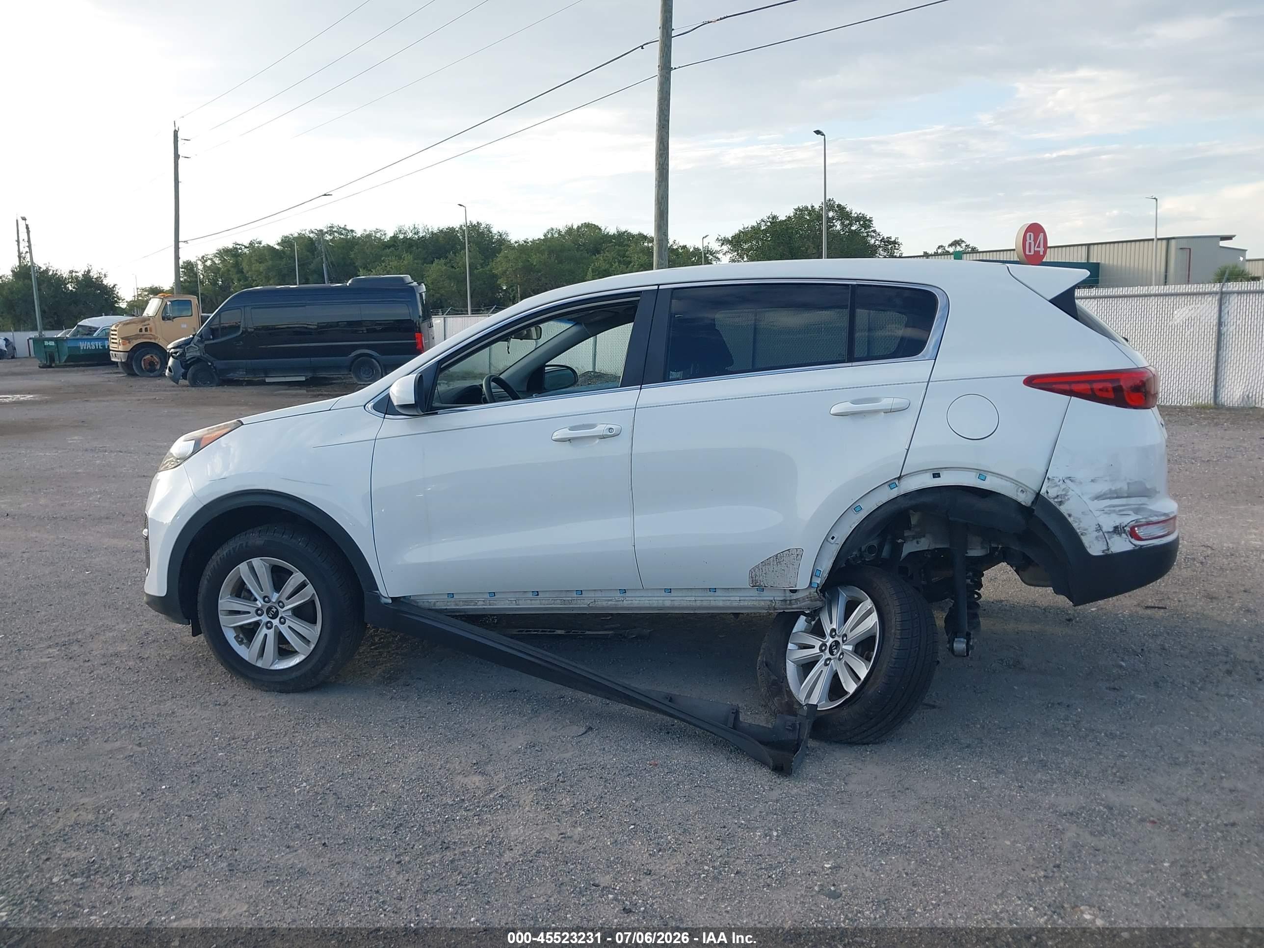 2019 KIA SPORTAGE LX