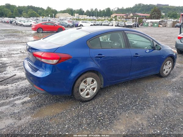 2017 KIA FORTE LX