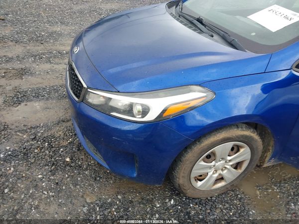 2017 KIA FORTE LX