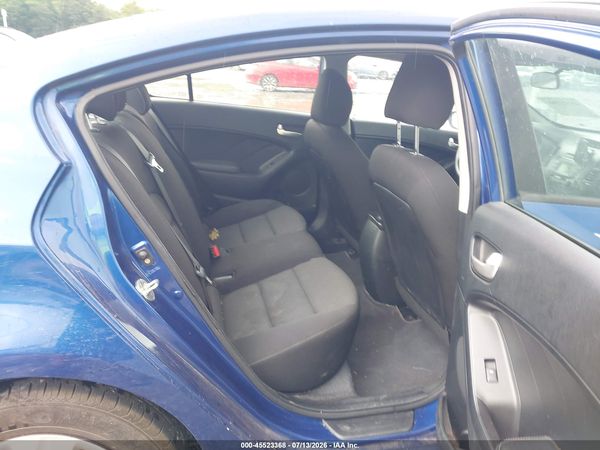 2017 KIA FORTE LX