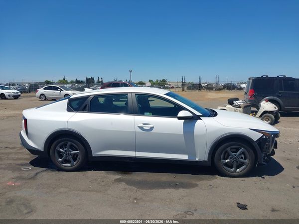 2025 KIA K4 LXS